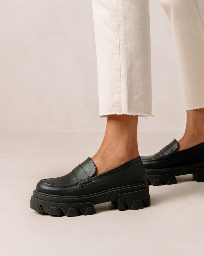 Loafers Alohas Trailblazer Vegan Cuir Noir Femme | DFM-15242726