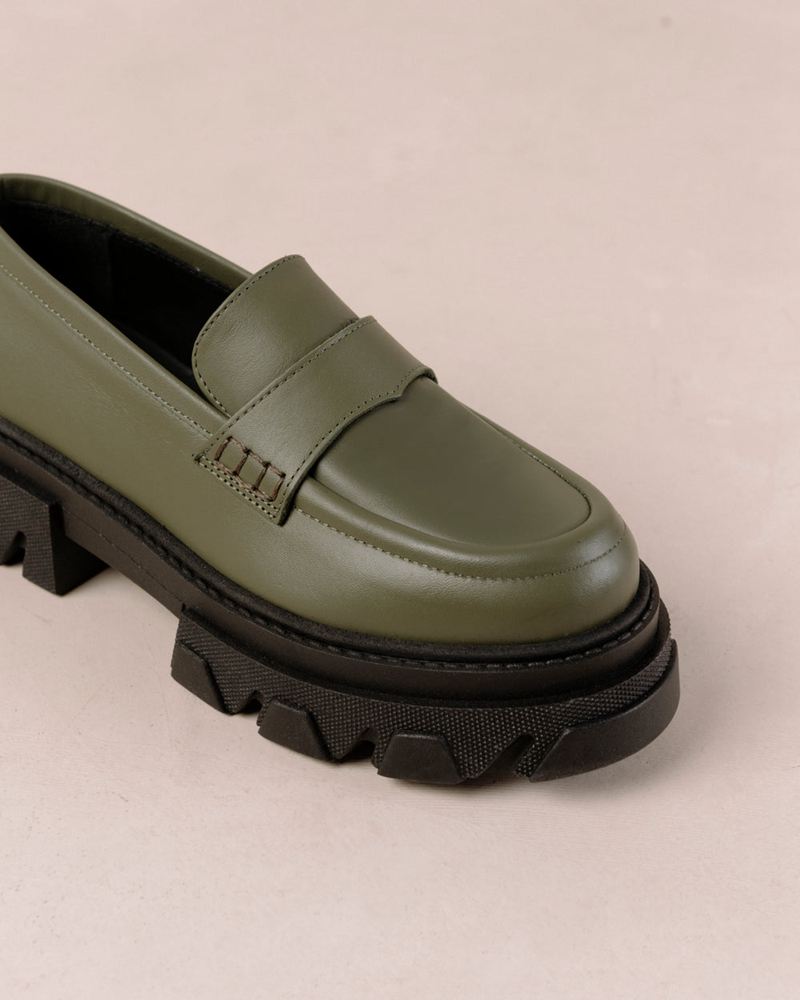 Loafers Alohas Trailblazer Cuir Vert Olive Femme | ETY-61853475