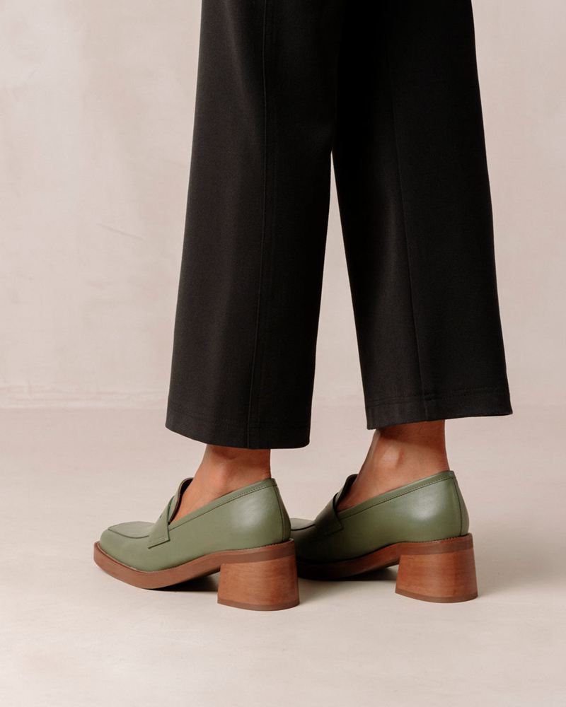 Loafers Alohas Roxanne Cuir Vert Olive Femme | BFV-00445166