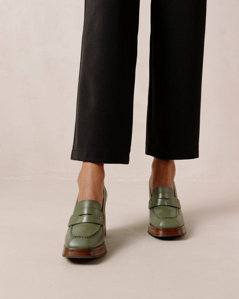 Loafers Alohas Busy Cuir Vert Olive Femme | YAC-56331575