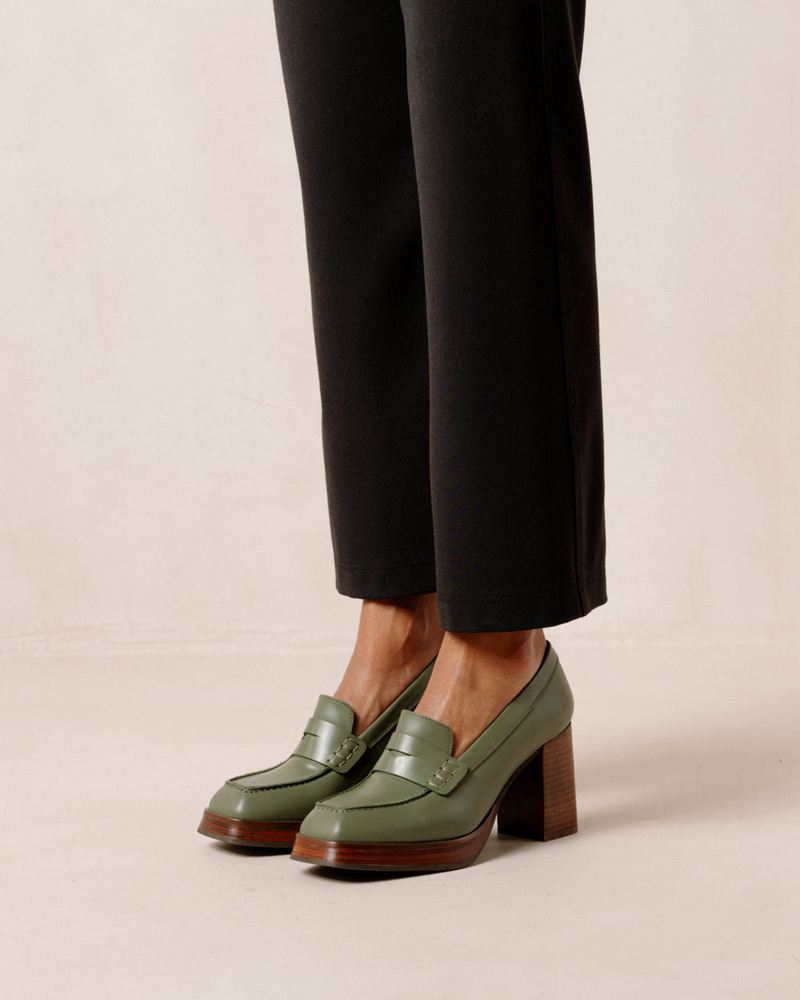 Loafers Alohas Busy Cuir Vert Olive Femme | YAC-56331575