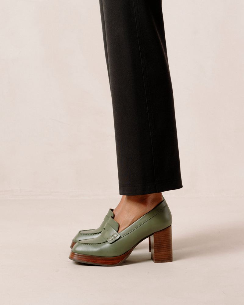 Loafers Alohas Busy Cuir Vert Olive Femme | YAC-56331575