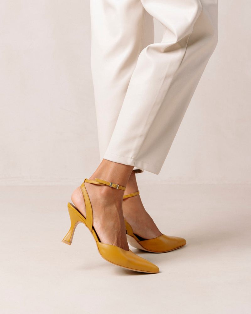 Talons Alohas Cinderella Cuir Jaune Femme | CPO-33047833