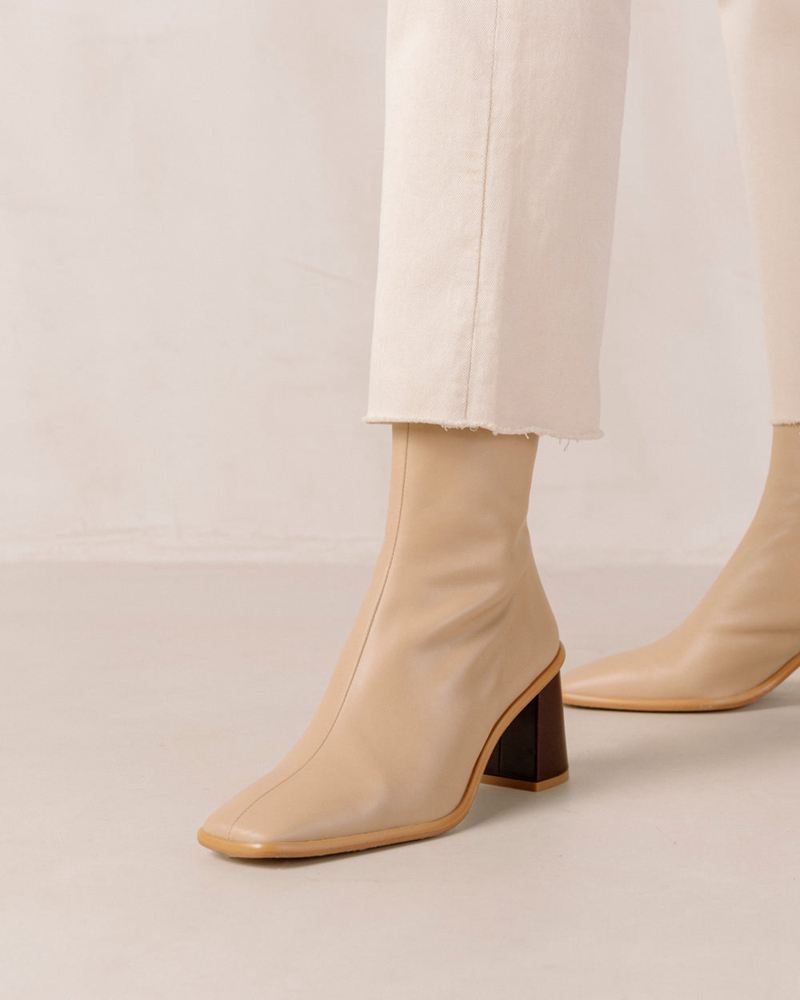 Bottines Alohas West Cape Vintage Cuir Beige Femme | GCB-37052295