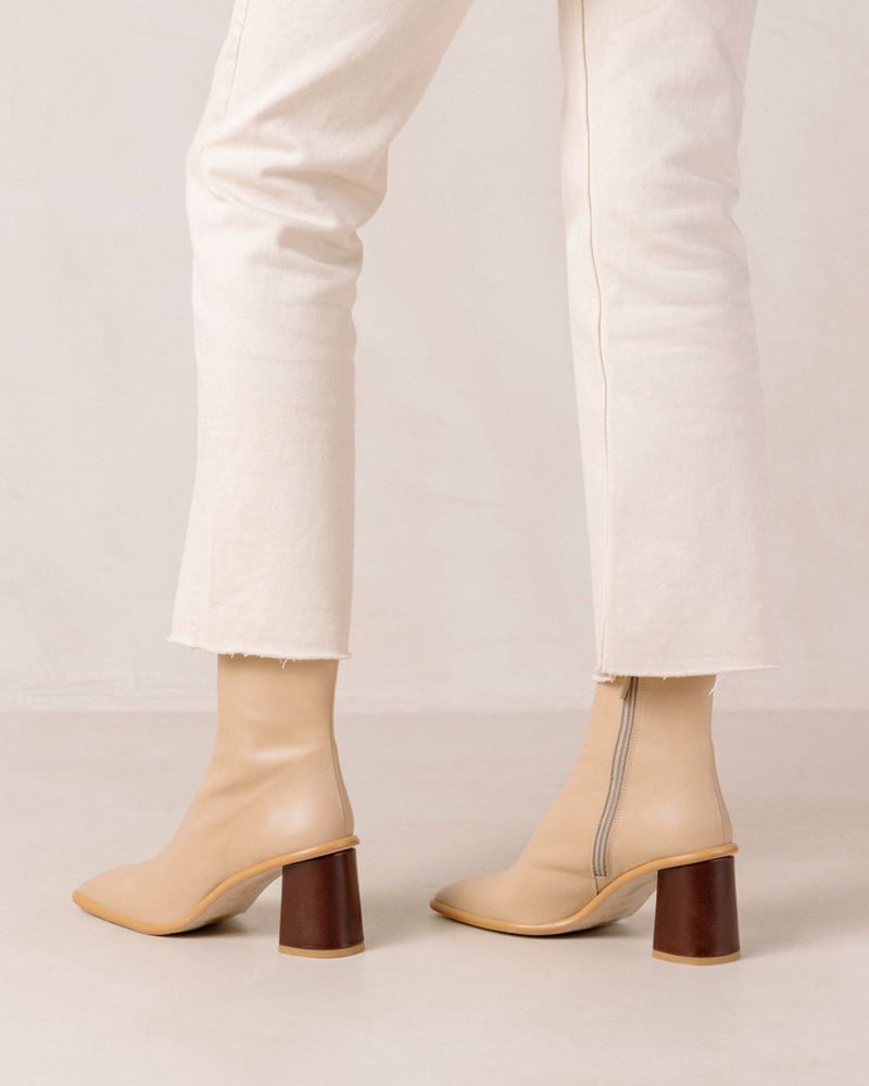 Bottines Alohas West Cape Vintage Cuir Beige Femme | GCB-37052295